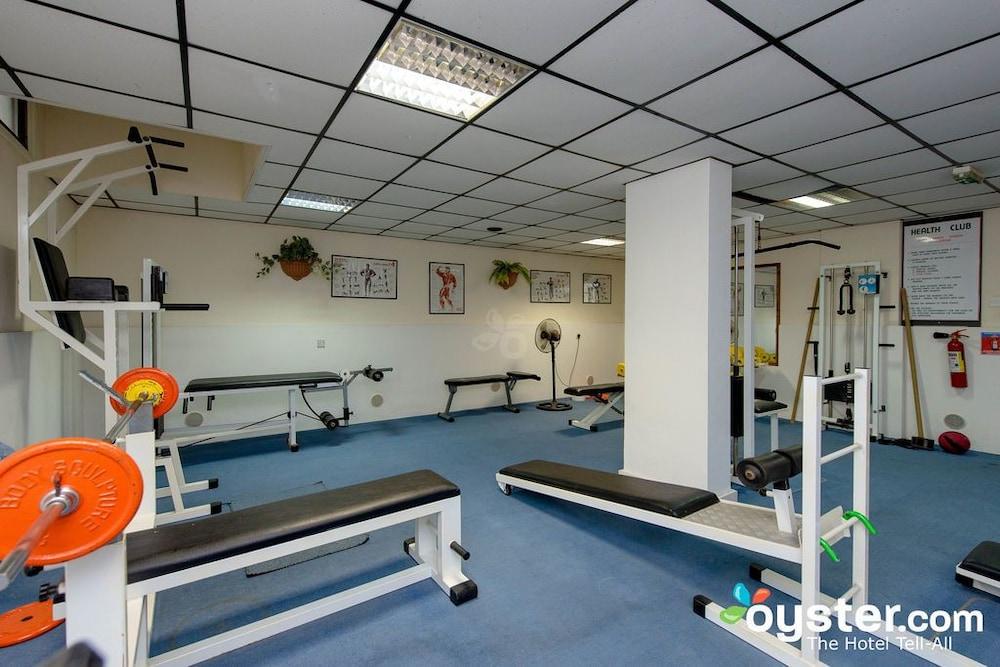 Frixos Suites Hotel Apartments Larnaca Ngoại thất bức ảnh